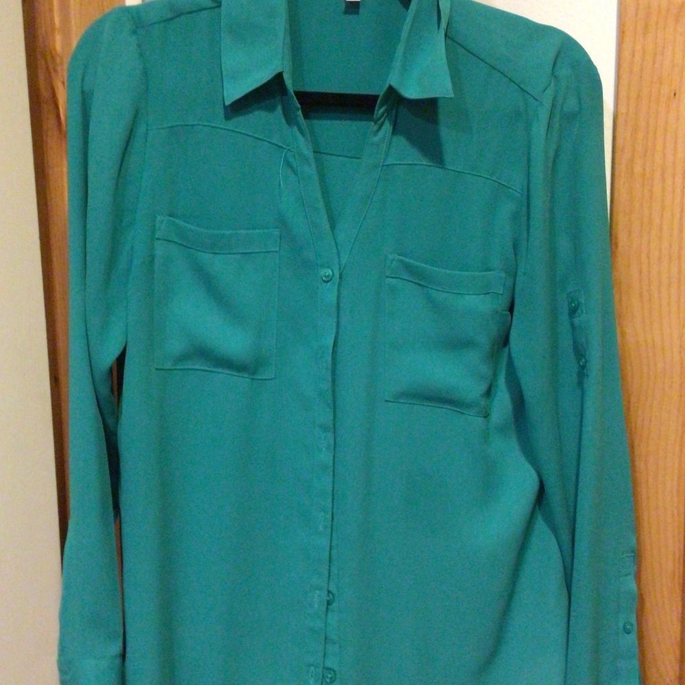 Express button down